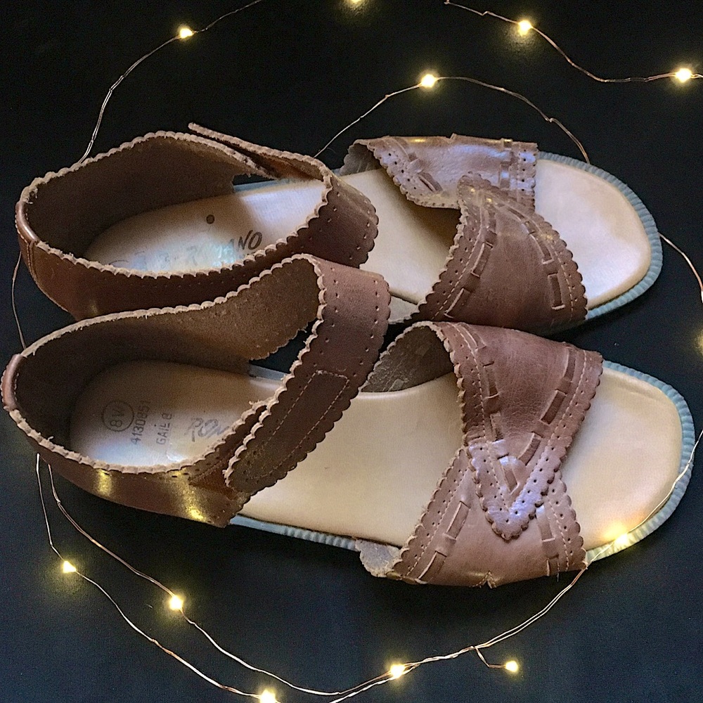 Romano Brown Sandals Size 8